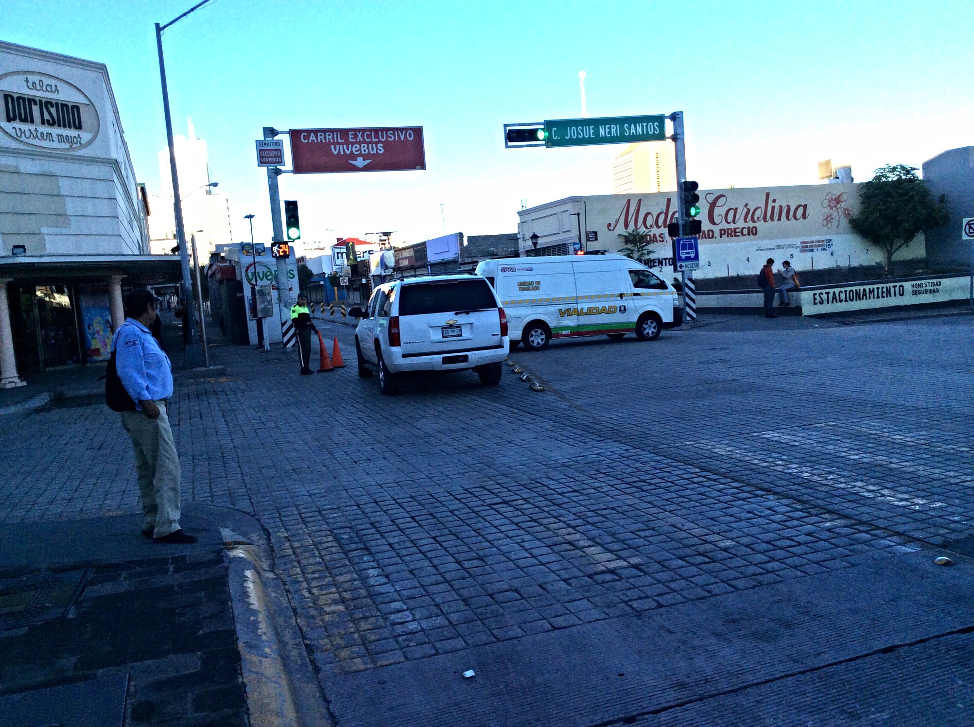 Cerrada la circulación por la Juárez 